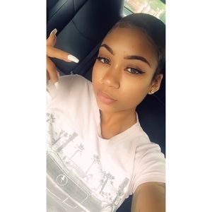 Meet your Posher, Amber